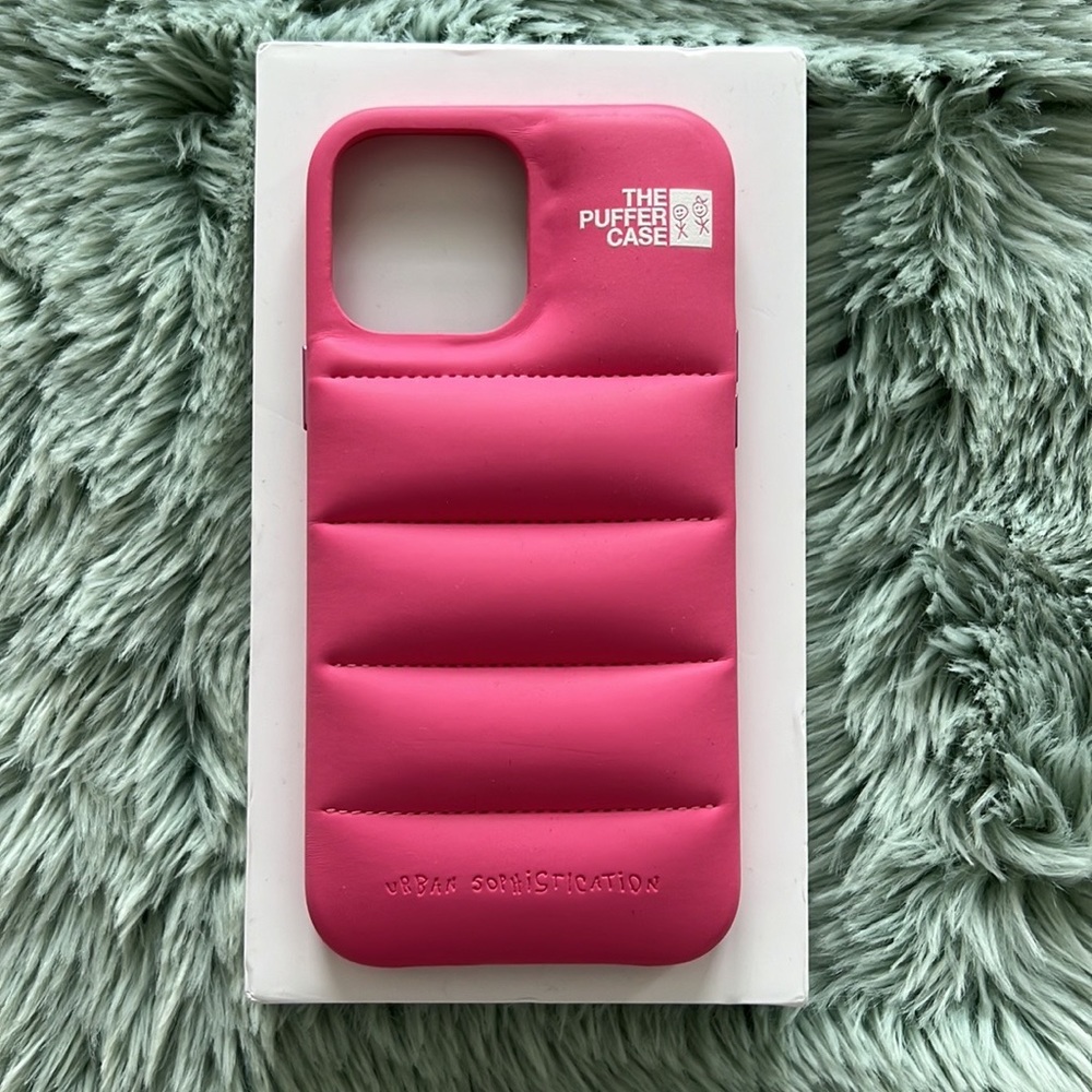 Gently Used Urban Sophistication Puffer Case in Pink 💖💕🌸
